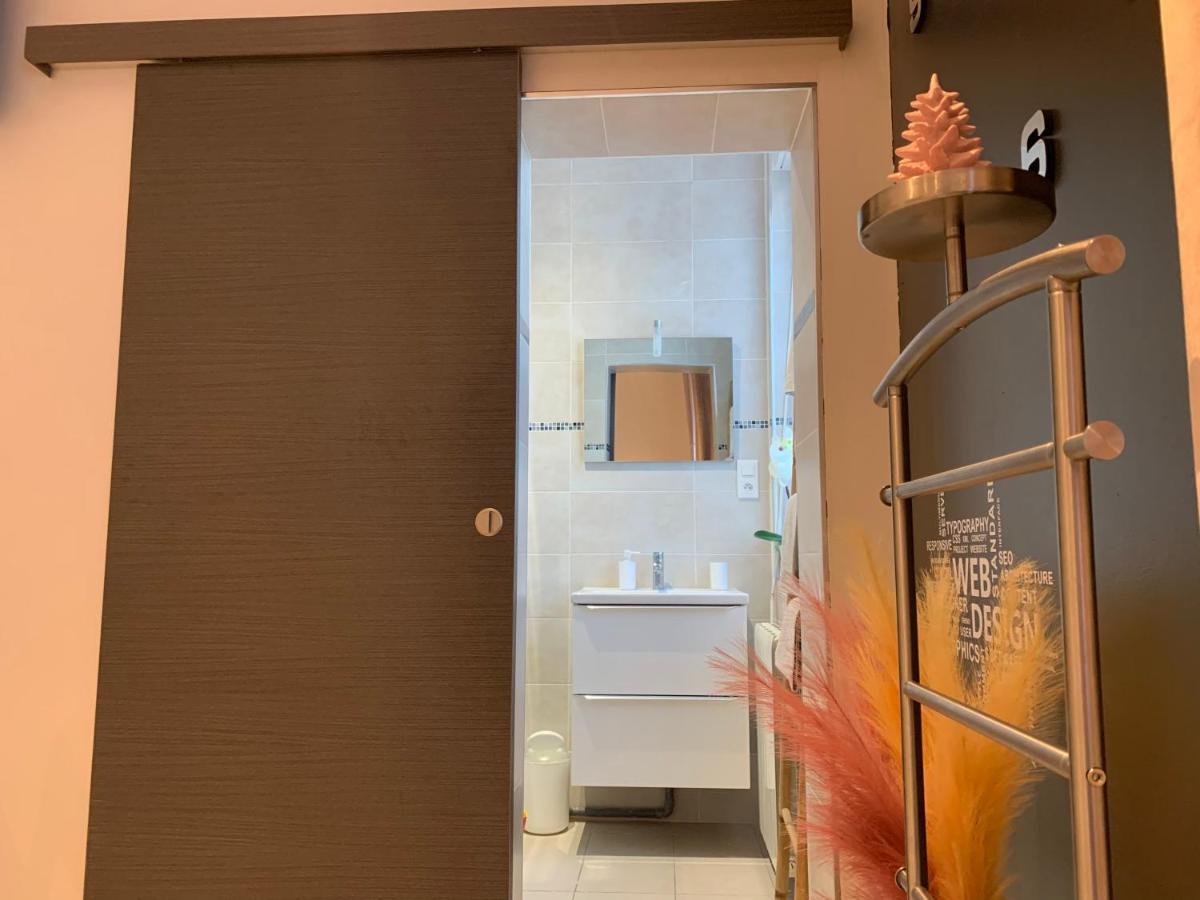 ナルボンヌ La Kloe Bed & Breakfast エクステリア 写真